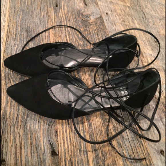 Stuart Weitzman 'Gilligan' lace up flats - Picture 3 of 4